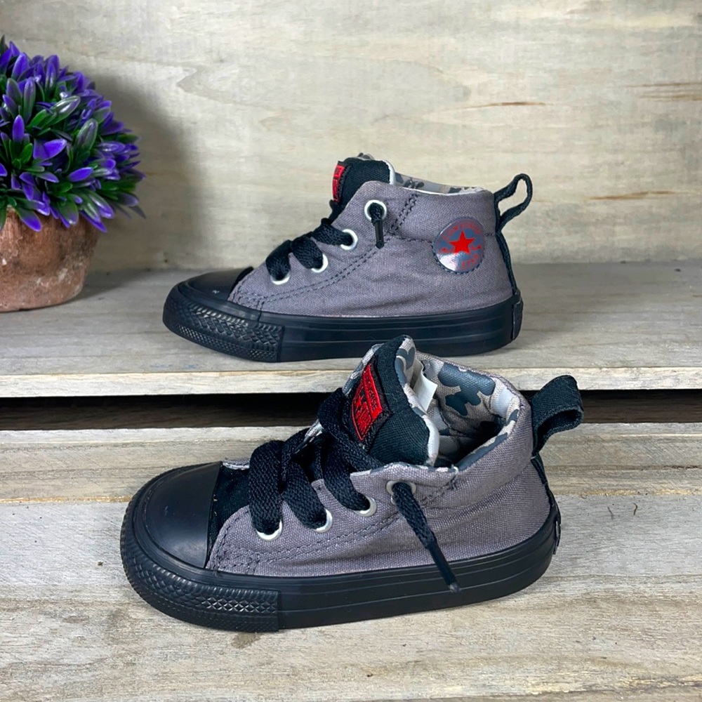 Converse “All Stars” Baby Shoes Sneakers